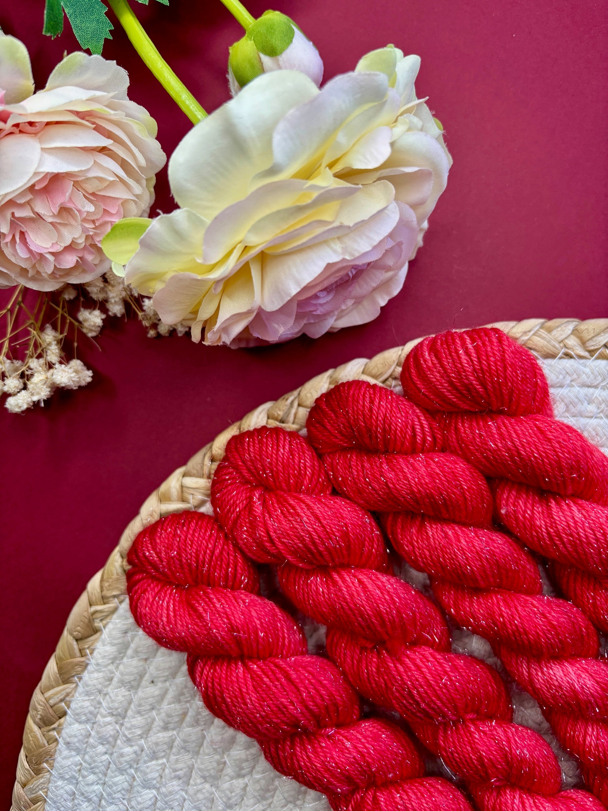 Laine pailletée fingering couleur pomme d'amour