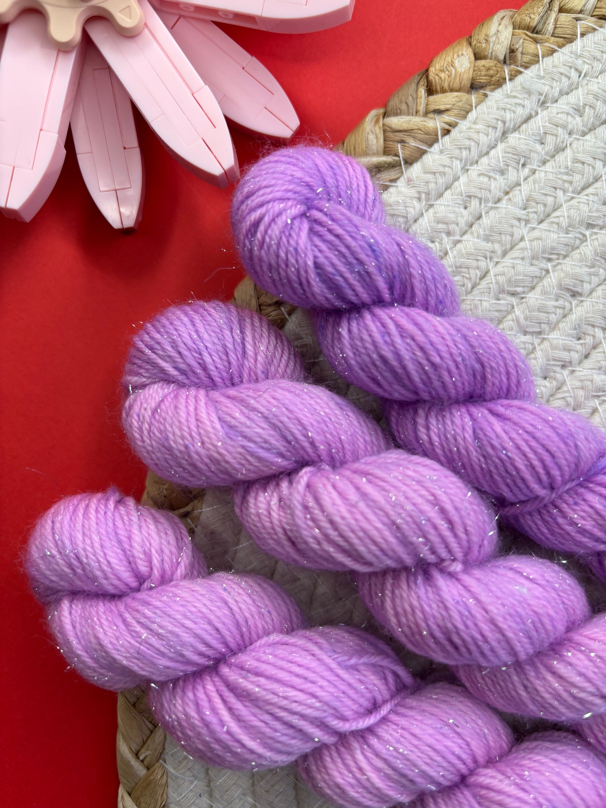 Laine pailletée fingering couleur parme